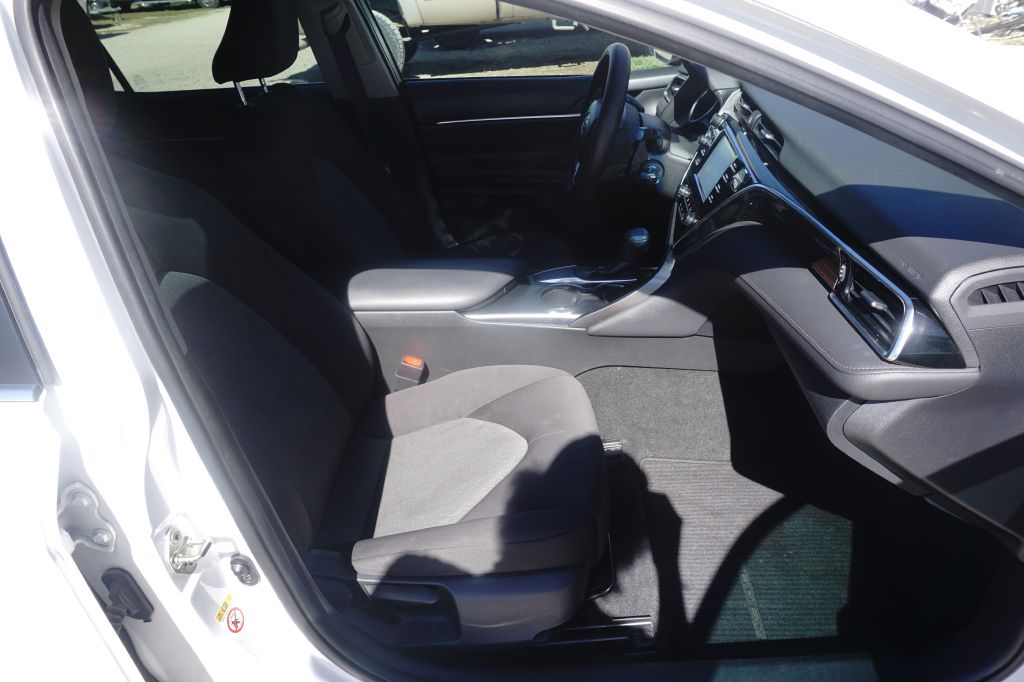 Photo 21 of this TOYOTA CAMRY