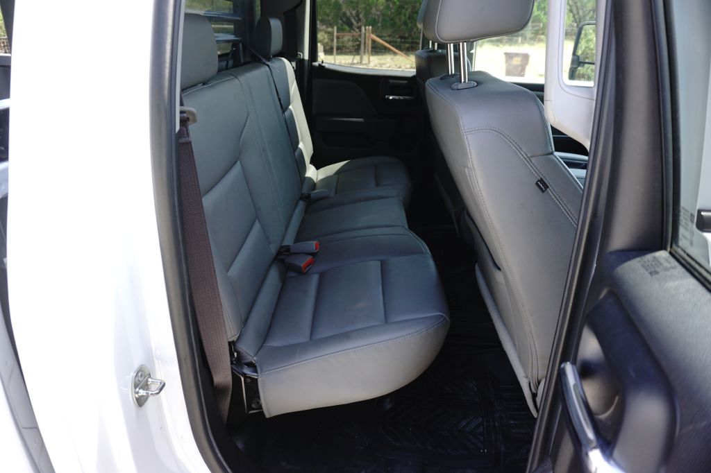 Photo 19 of this GMC SIERRA 2500HD