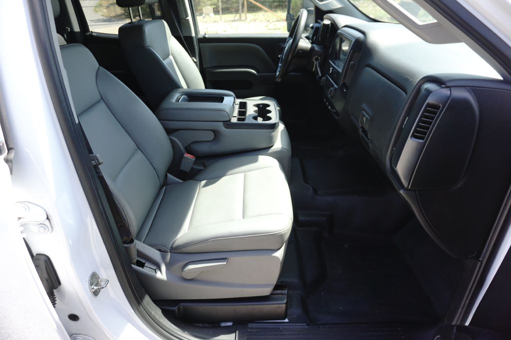 Photo 21 of this GMC SIERRA 2500HD