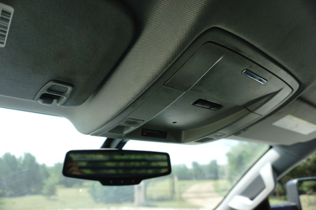 Photo 25 of this GMC SIERRA 2500HD