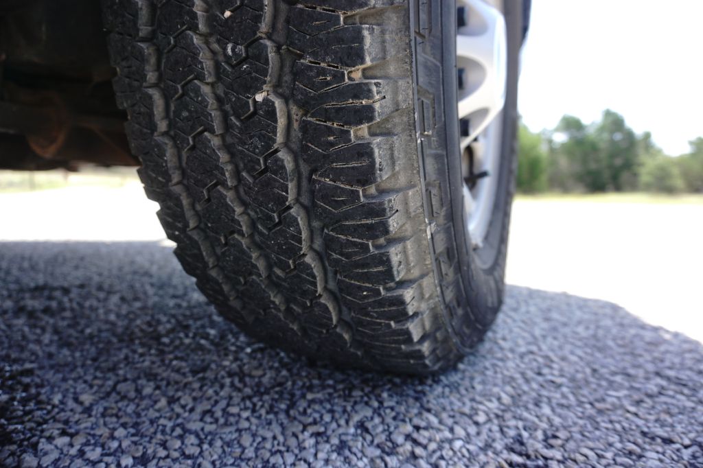 Photo 33 of this GMC SIERRA 2500HD