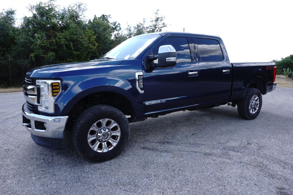 Photo 2 of this FORD F-250 SUPER DUT