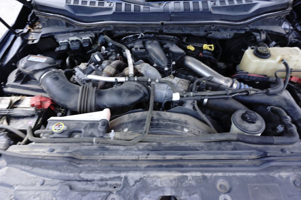 Photo 27 of this FORD F-250 SUPER DUT