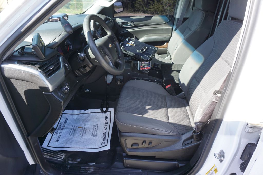 Photo 14 of this CHEVROLET TAHOE POLICE