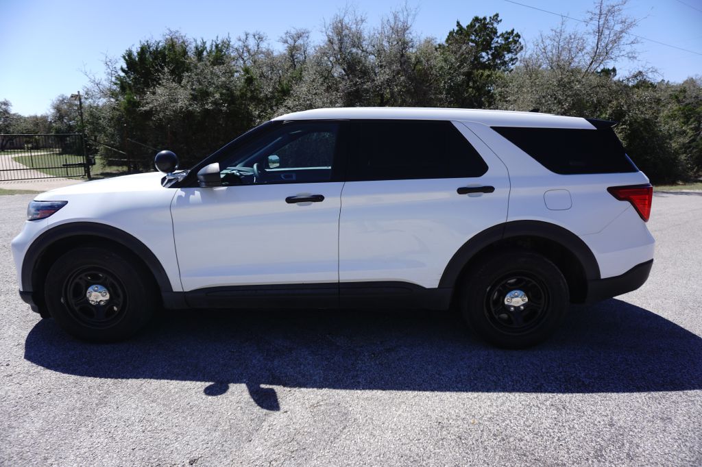 Photo 3 of this FORD EXPLORER