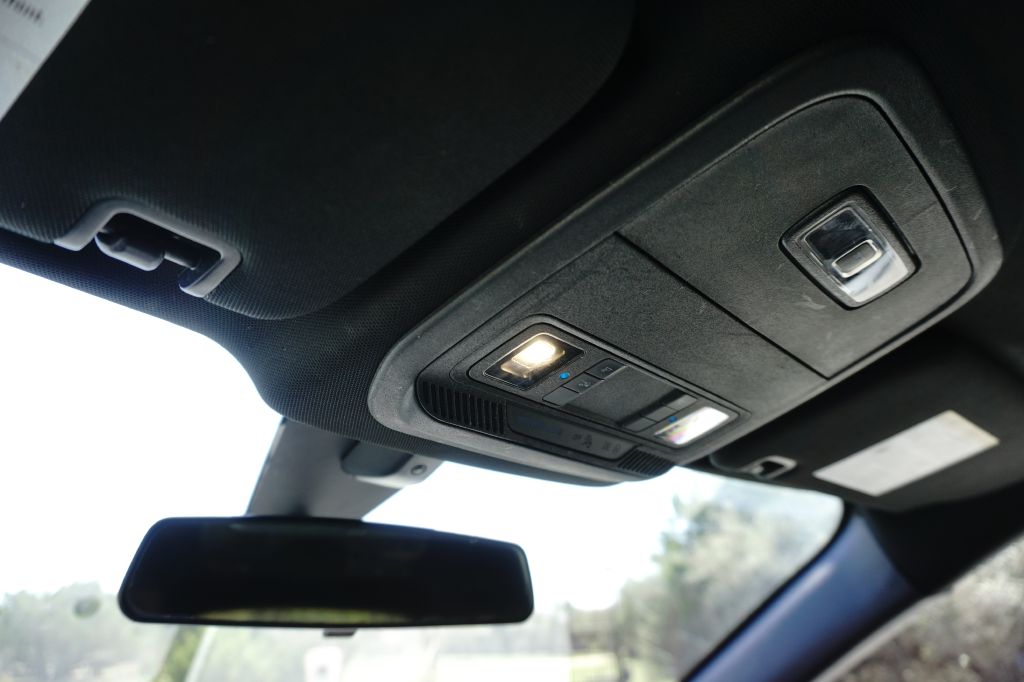 Photo 24 of this FORD EXPLORER