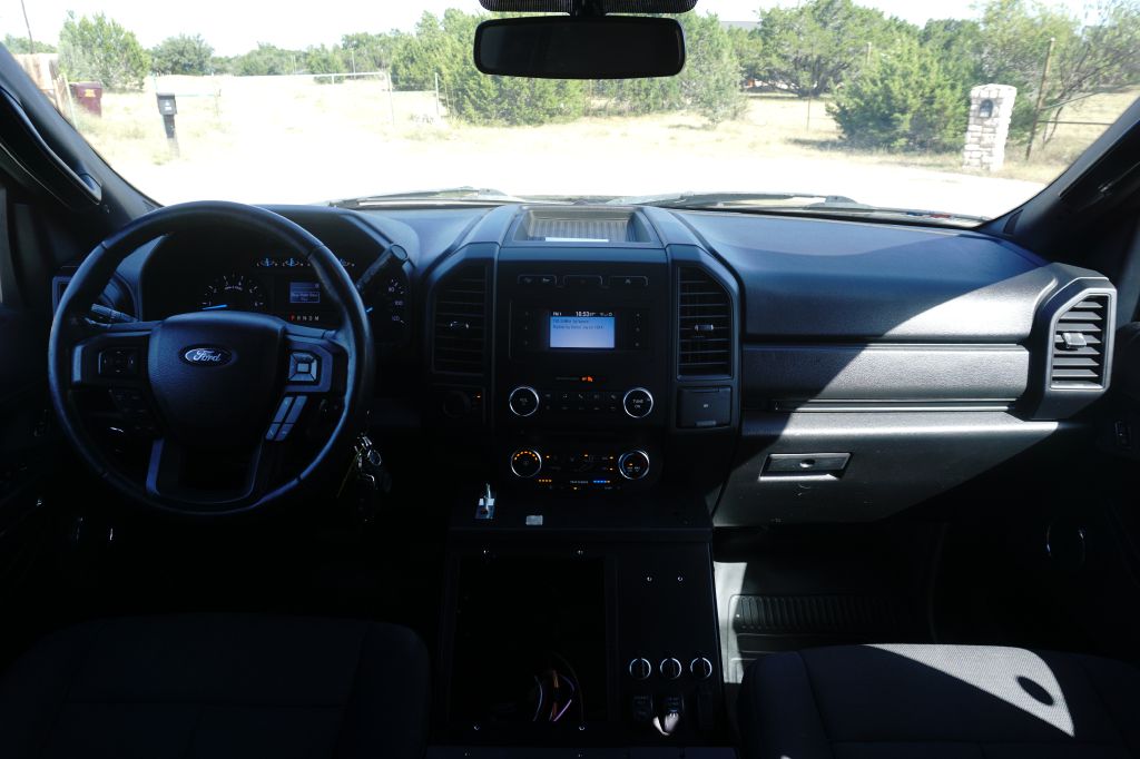 Photo 22 of this FORD EXPEDITION