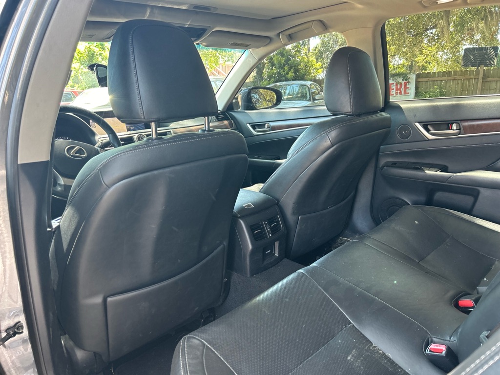 Photo 3 of this LEXUS GS