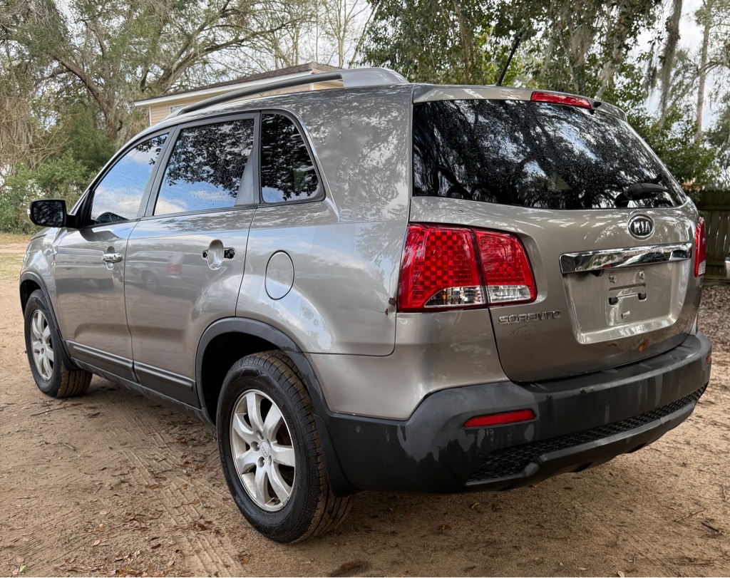 Photo 20 of this KIA SORENTO