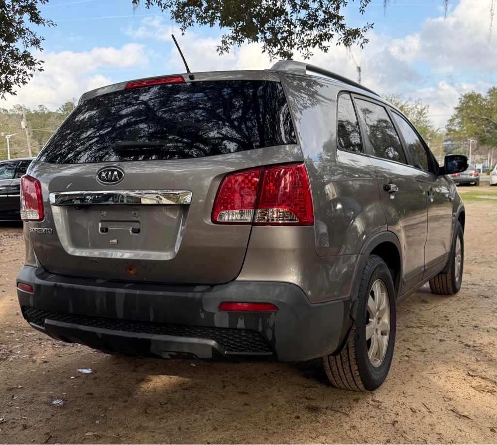 Photo 19 of this KIA SORENTO