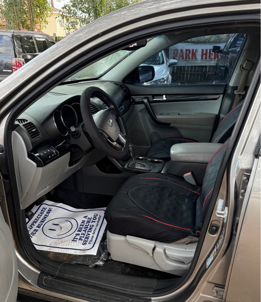 Photo 23 of this KIA SORENTO