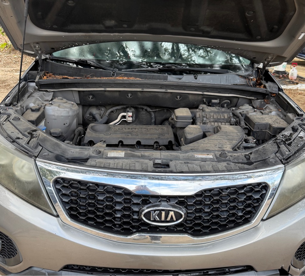 Photo 26 of this KIA SORENTO