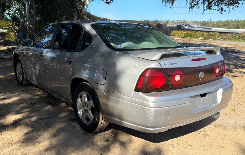 Photo 4 of this CHEVROLET IMPALA