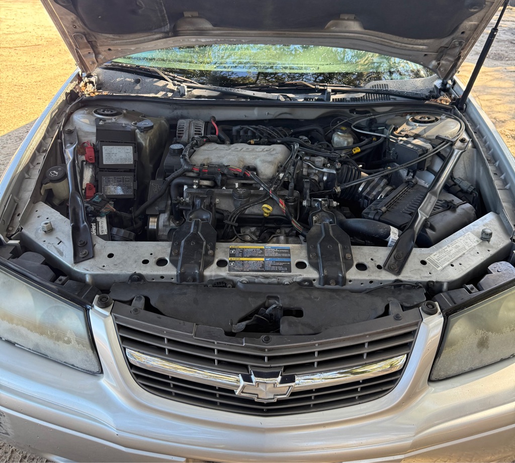 Photo 11 of this CHEVROLET IMPALA