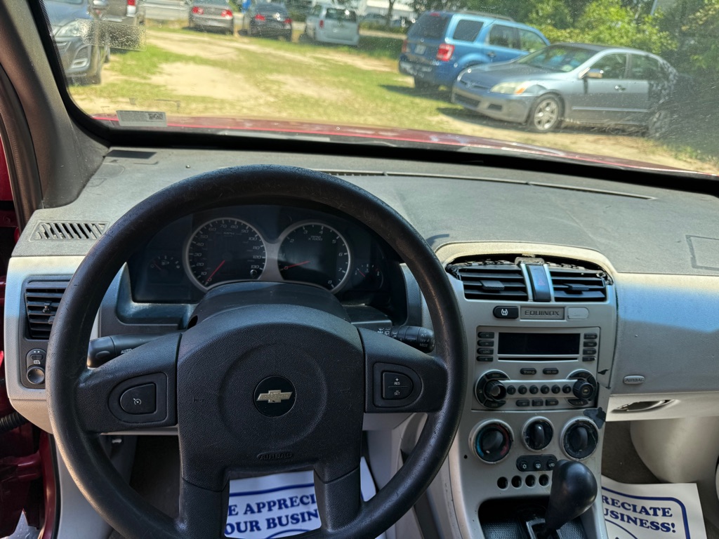 Photo 9 of this CHEVROLET EQUINOX