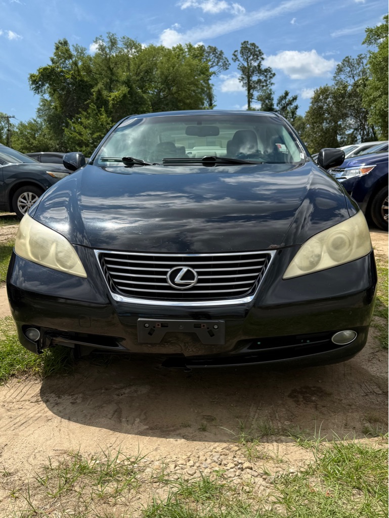 Photo 3 of this LEXUS ES