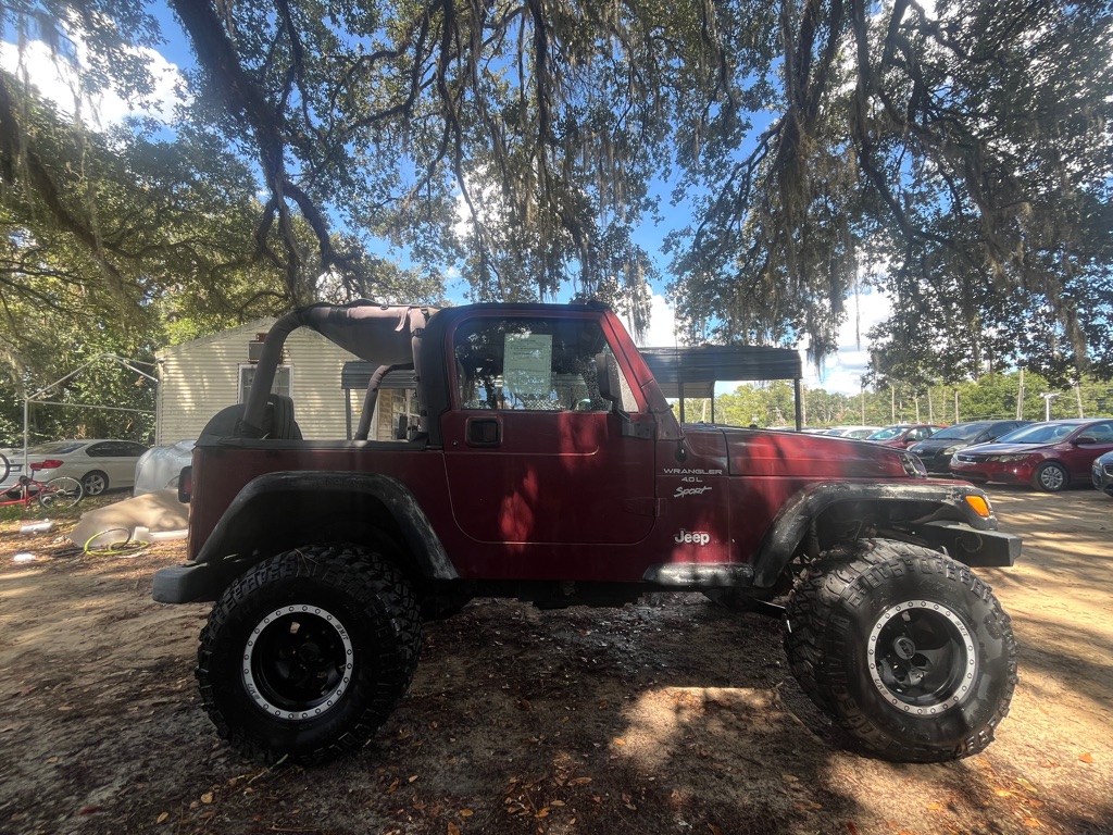 Photo 8 of this JEEP WRANGLER / TJ