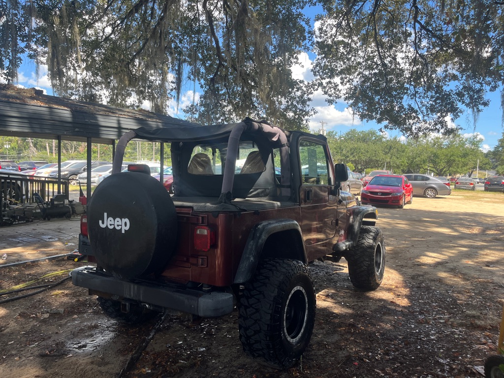 Photo 7 of this JEEP WRANGLER / TJ
