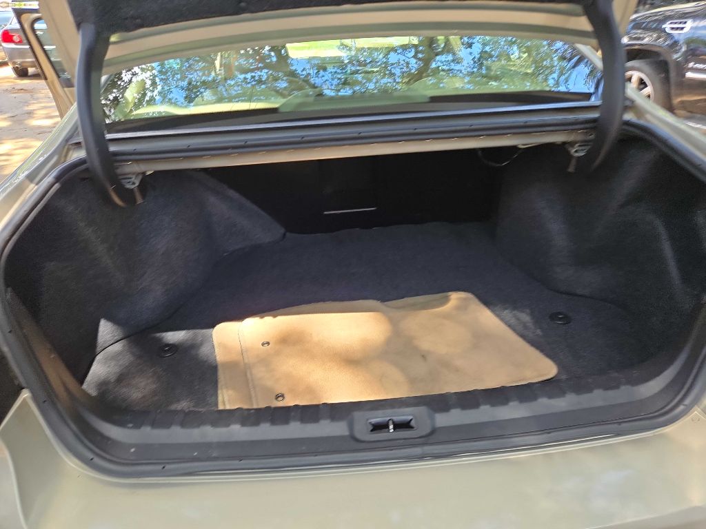 Photo 18 of this FORD FIESTA