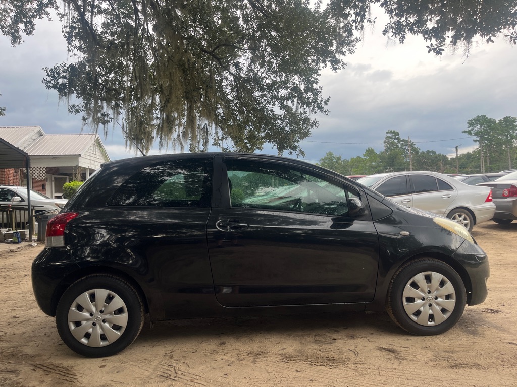 Photo 8 of this TOYOTA YARIS