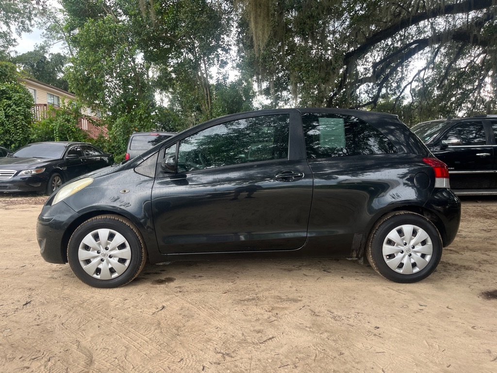 Photo 4 of this TOYOTA YARIS
