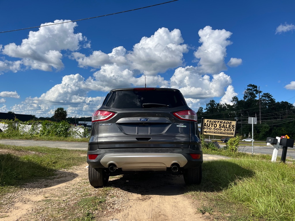 Photo 6 of this FORD ESCAPE