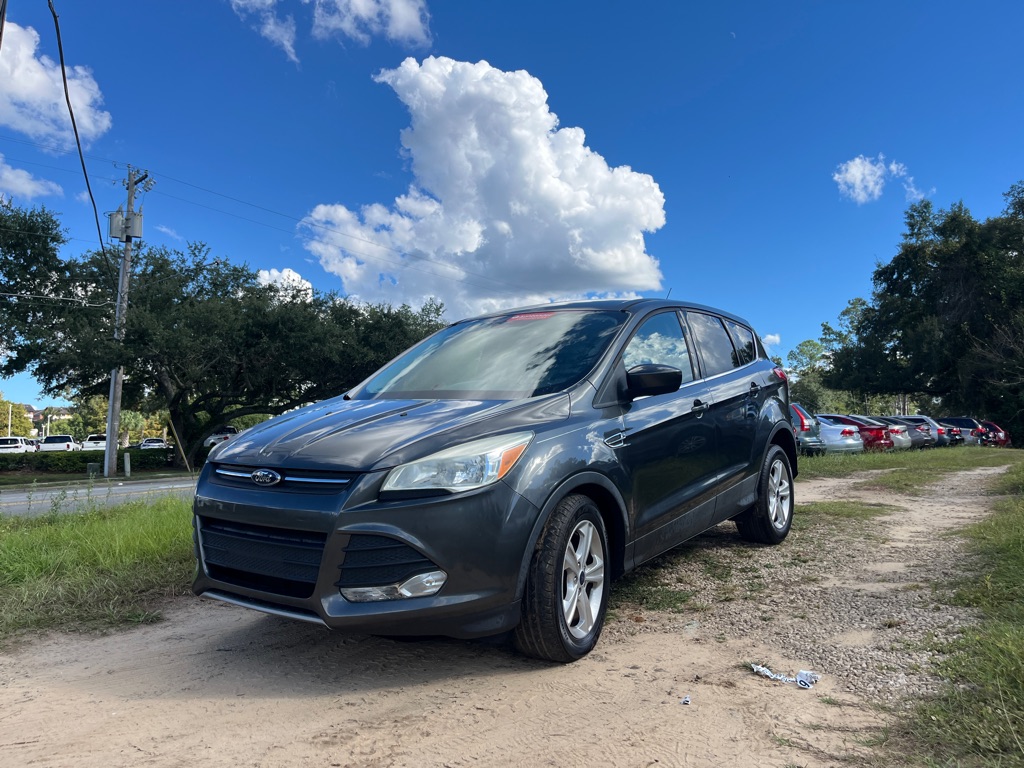 Photo 3 of this FORD ESCAPE