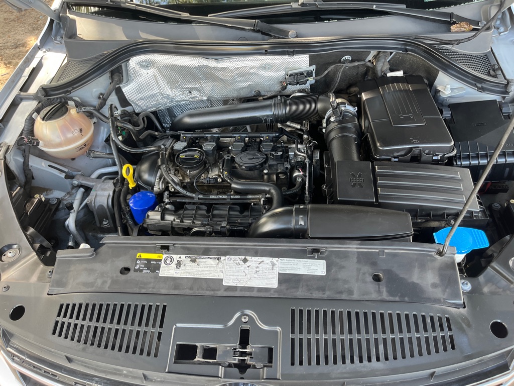 Photo 14 of this VOLKSWAGEN TIGUAN