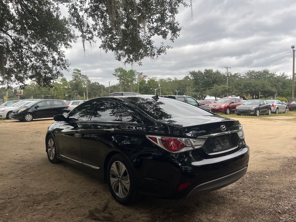 Photo 5 of this HYUNDAI SONATA