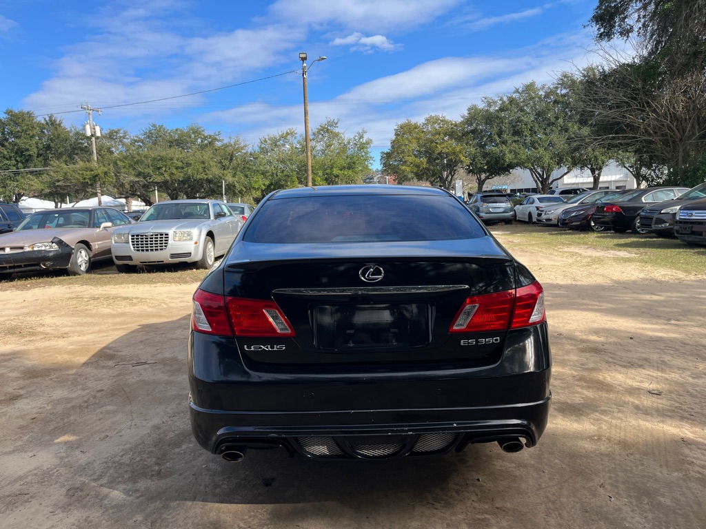 Photo 6 of this LEXUS ES