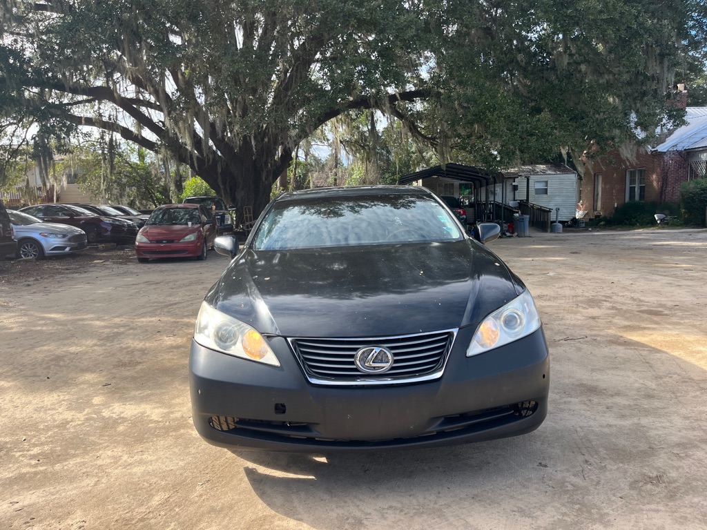 Photo 2 of this LEXUS ES