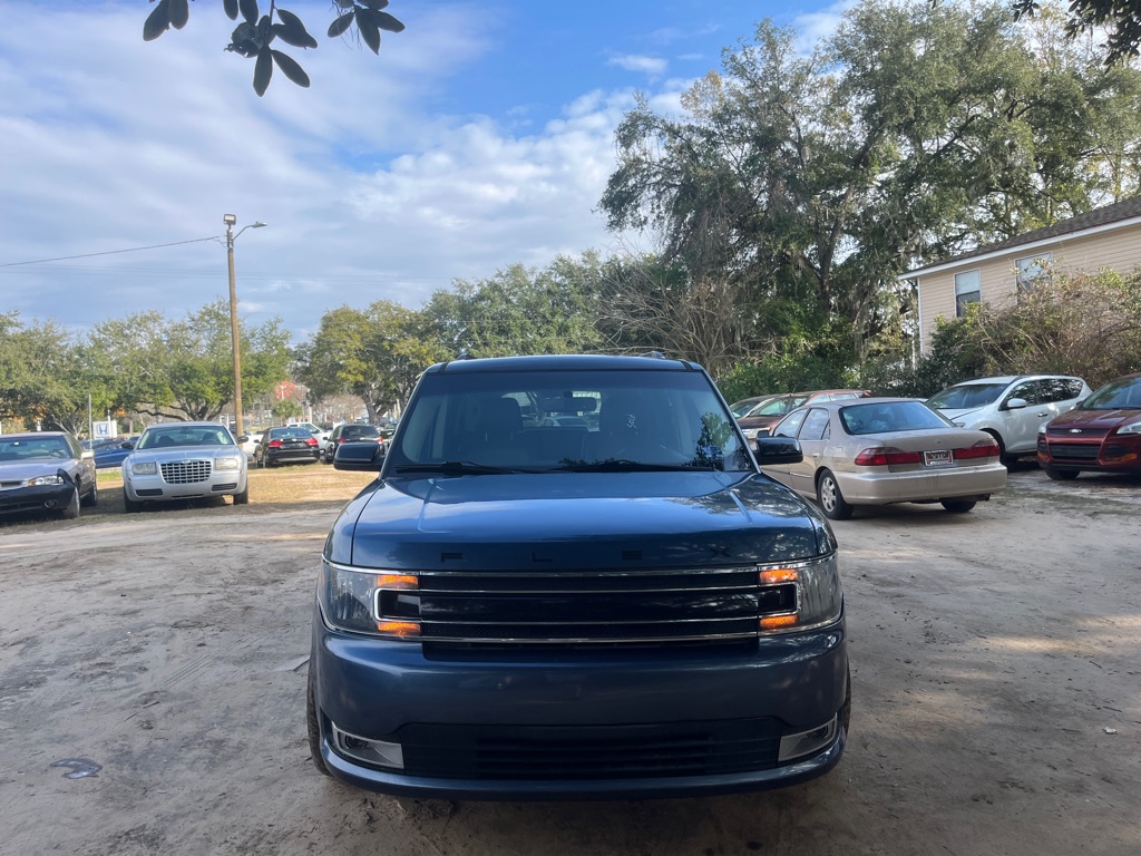 Photo 2 of this FORD FLEX
