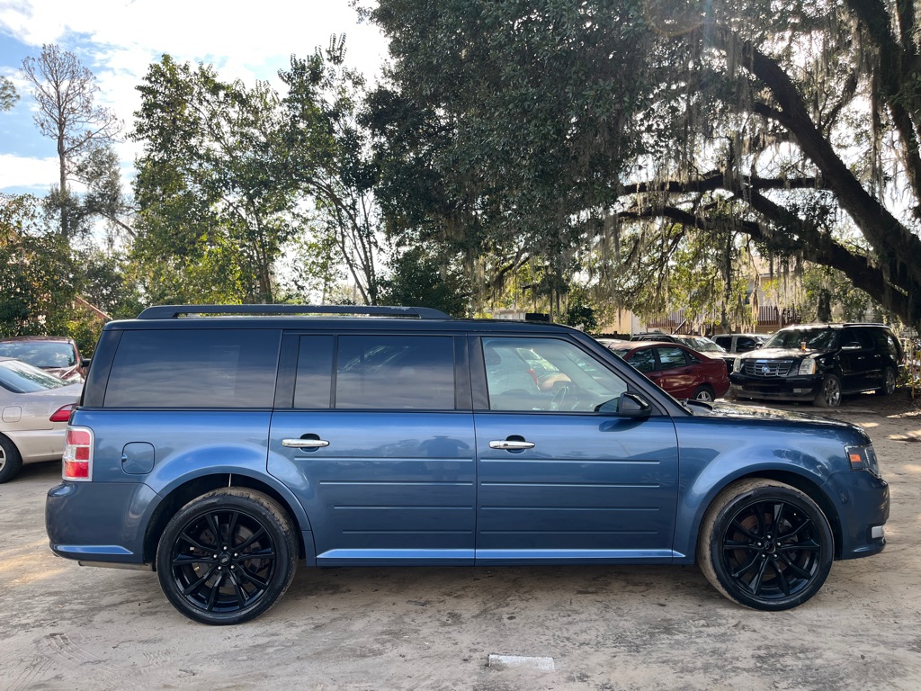 Photo 8 of this FORD FLEX