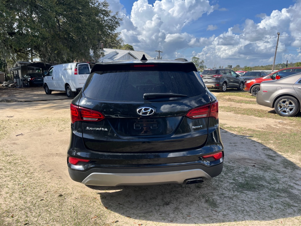 Photo 6 of this HYUNDAI SANTA FE SPORT