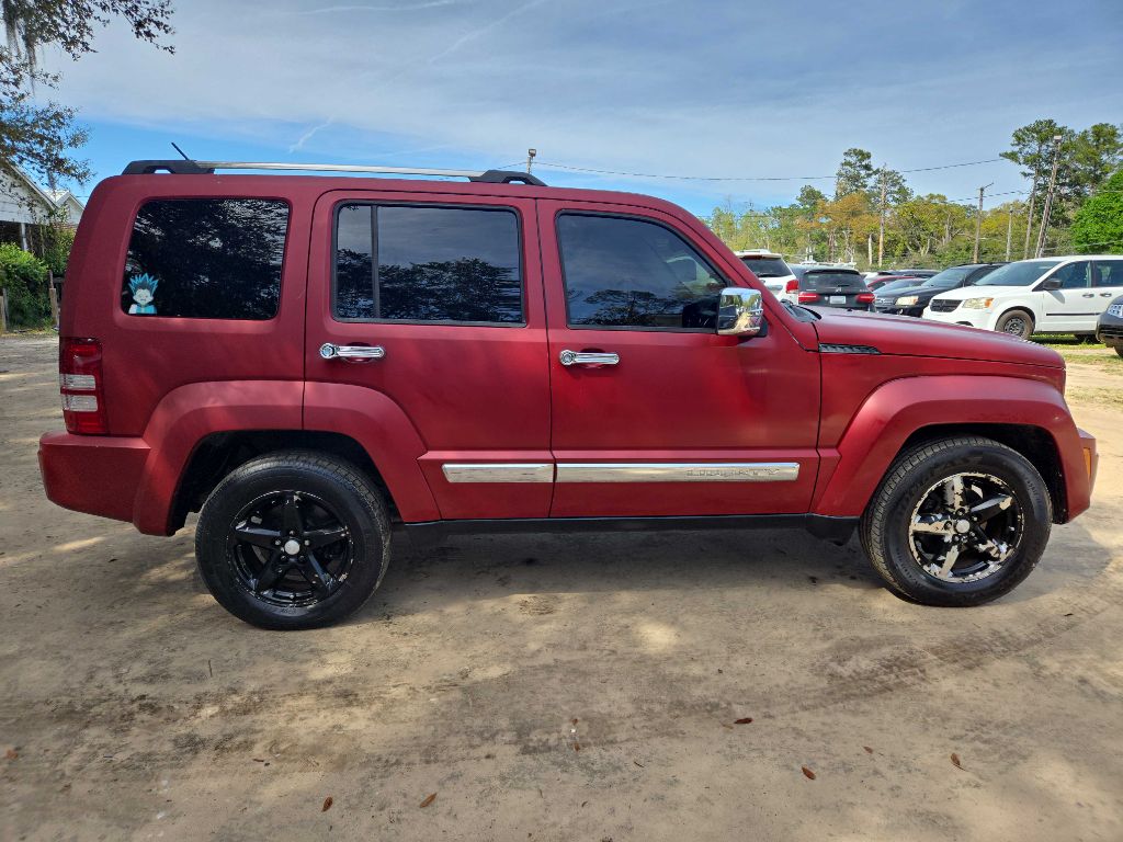 Photo 6 of this JEEP LIBERTY