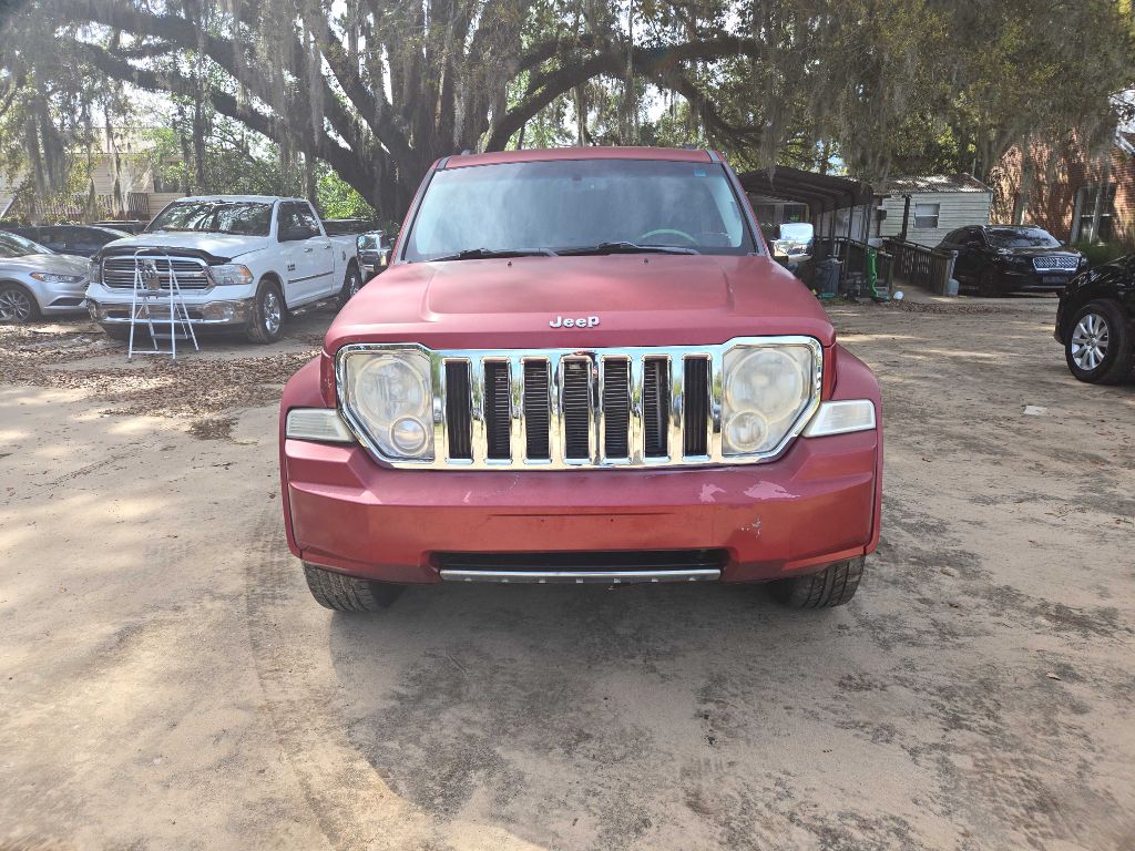 Photo 8 of this JEEP LIBERTY
