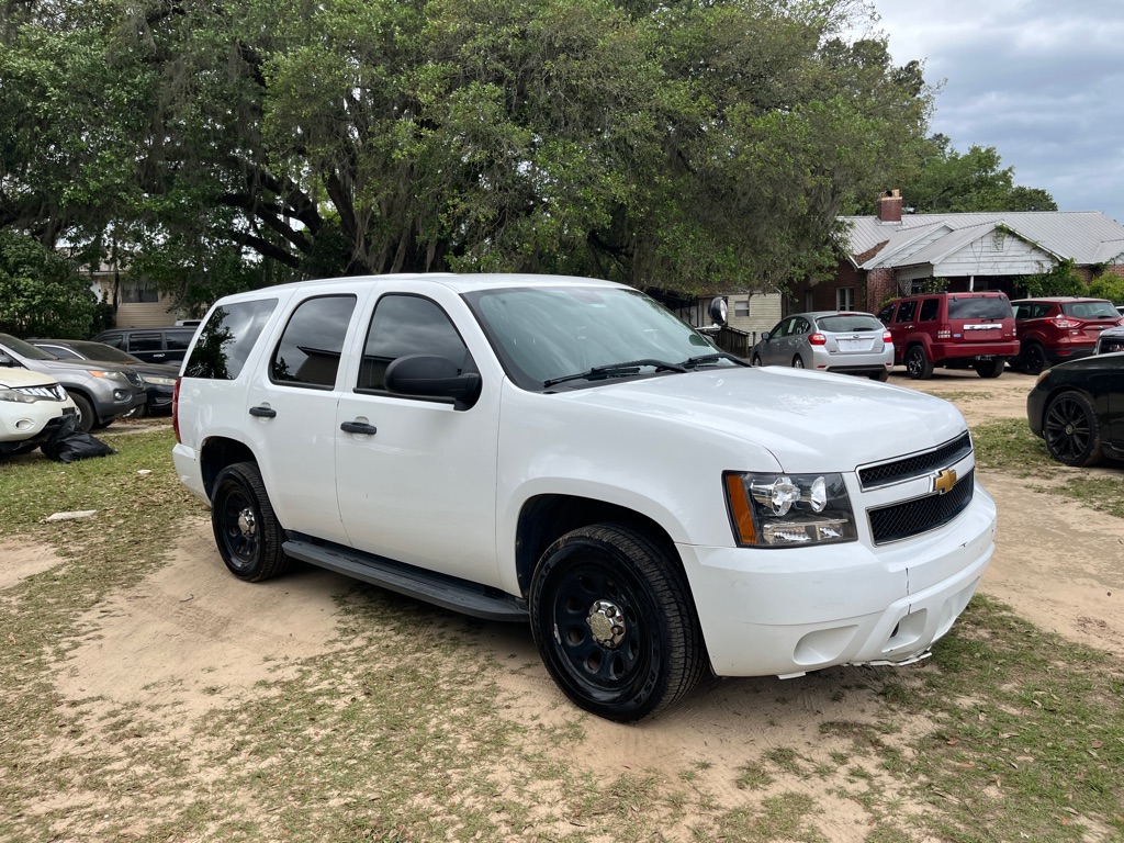Photo 2 of this CHEVROLET TAHOE