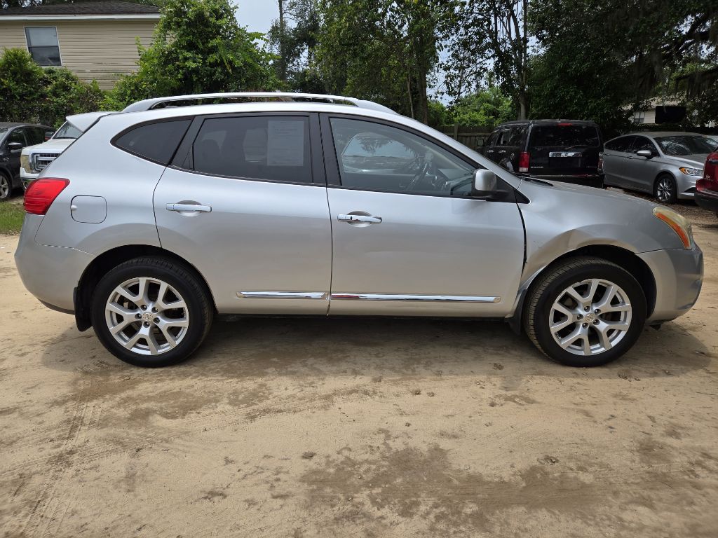 Photo 7 of this NISSAN ROGUE