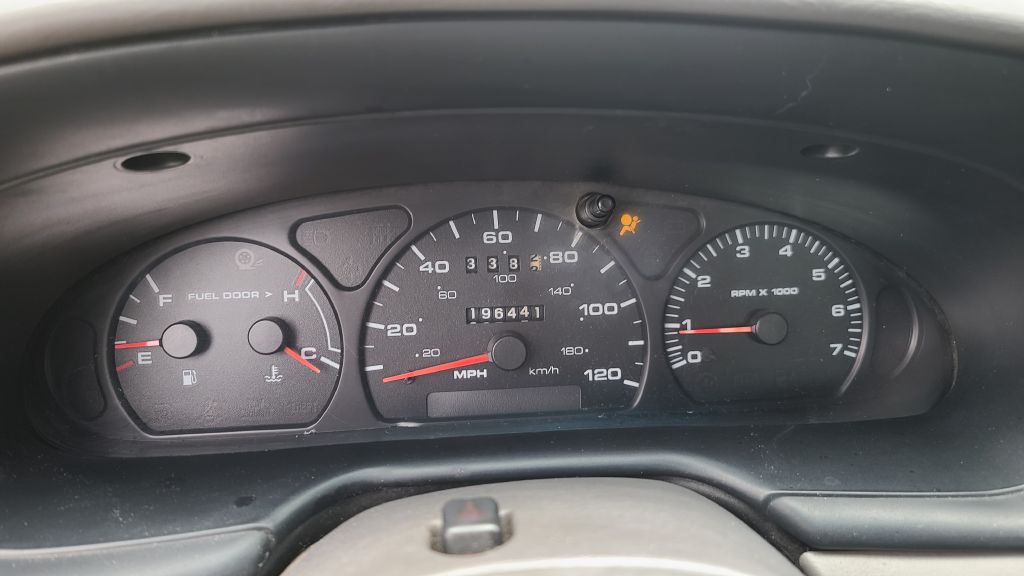 Photo 12 of this MERCURY SABLE