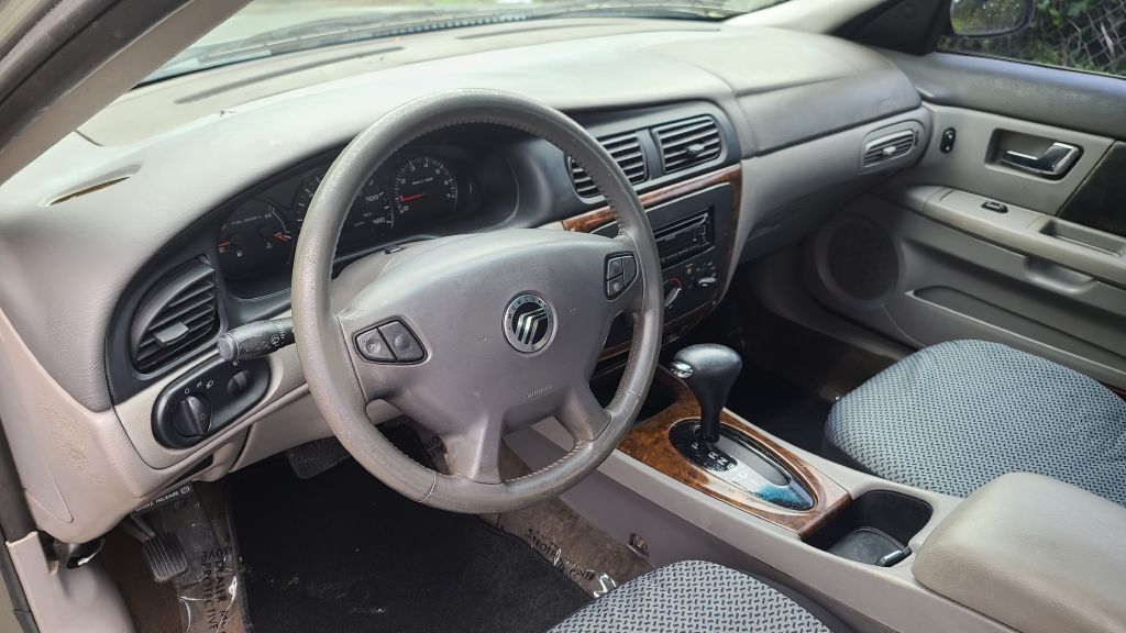 Photo 13 of this MERCURY SABLE