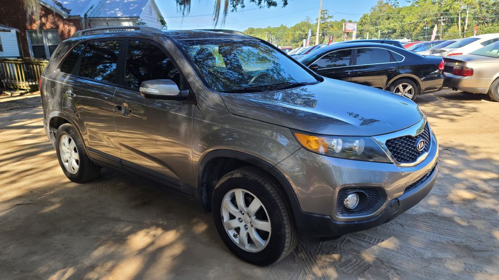 Photo 2 of this KIA SORENTO