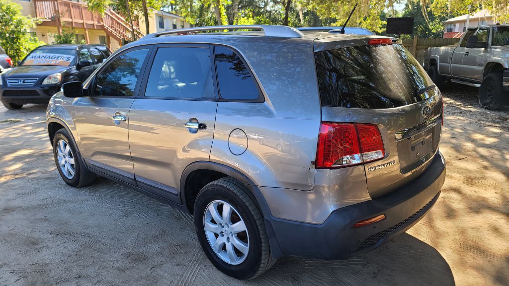 Photo 4 of this KIA SORENTO