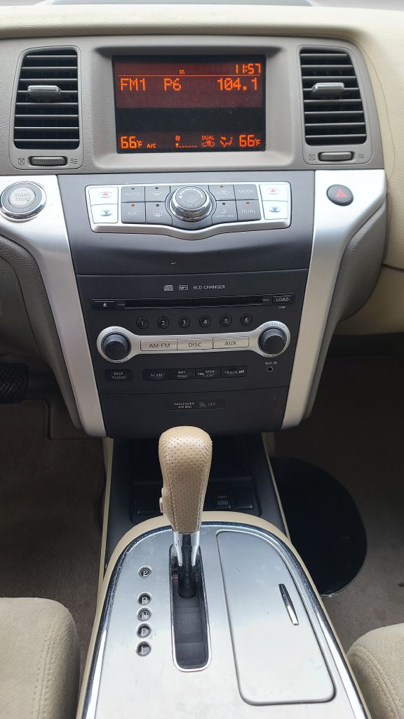 Photo 12 of this NISSAN MURANO