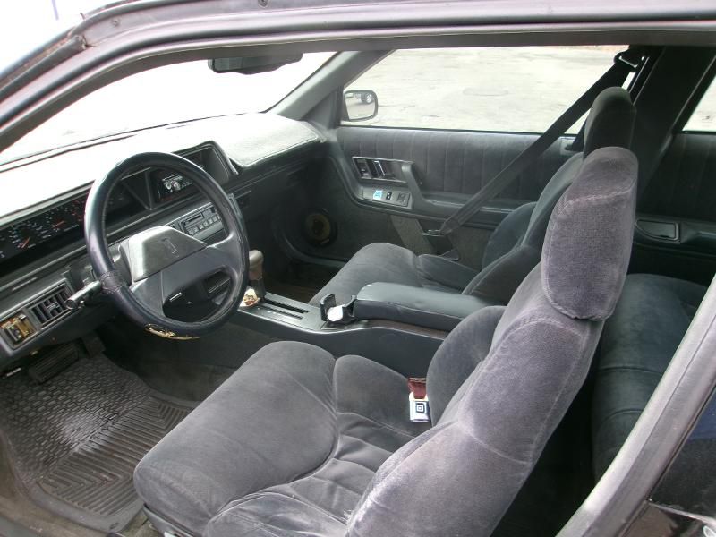 Photo 9 of this OLDSMOBILE CUTLASS SUPREME