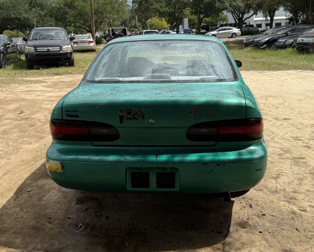 Photo 6 of this GEO PRIZM