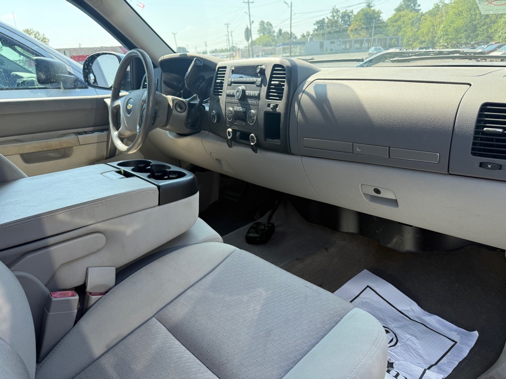 Photo 6 of this CHEVROLET SILVERADO 1500