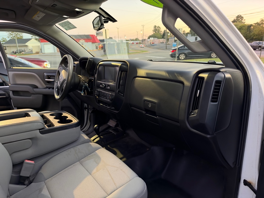 Photo 5 of this GMC SIERRA