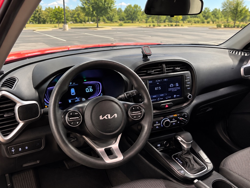 Photo 2 of this KIA SOUL