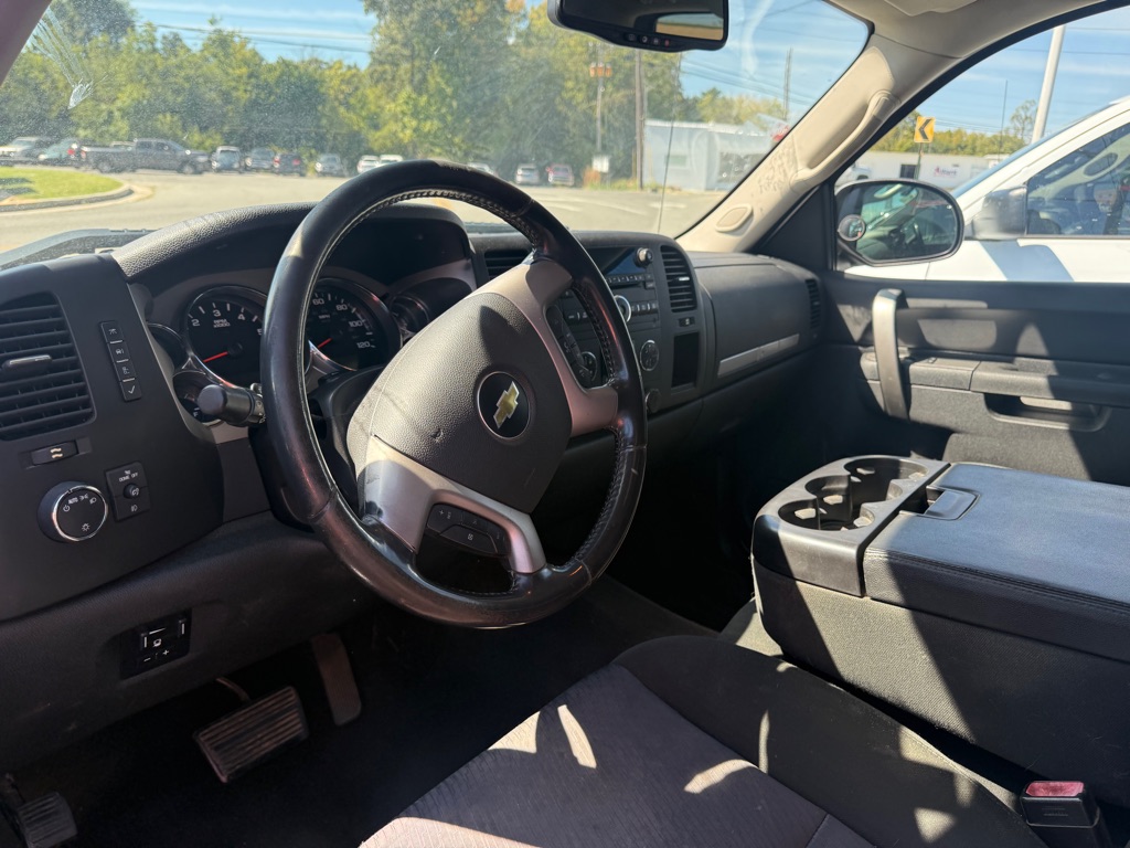 Photo 12 of this CHEVROLET SILVERADO 1500