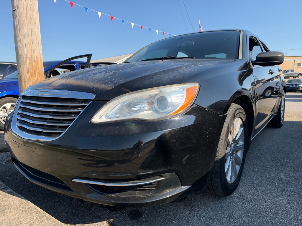 2012 CHRYSLER 200